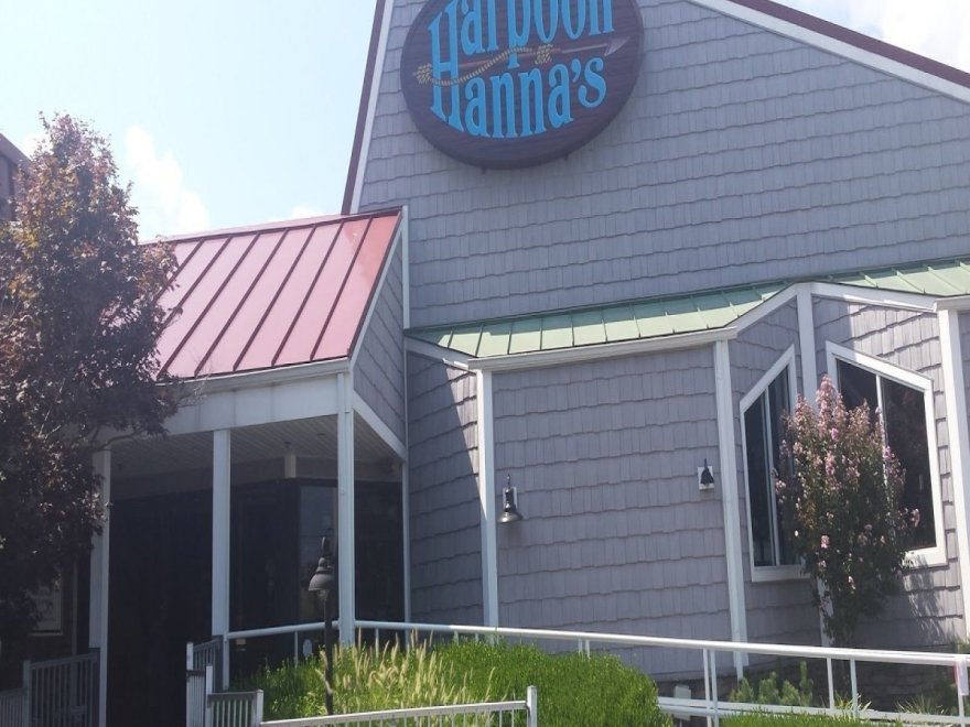 Harpoon Hanna's
