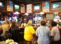 Don's Seafood & Chicken House